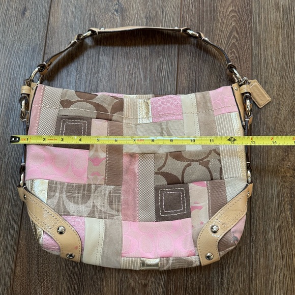 Coach Carly pink patchwork shoulder bag - Picture 6 of 10